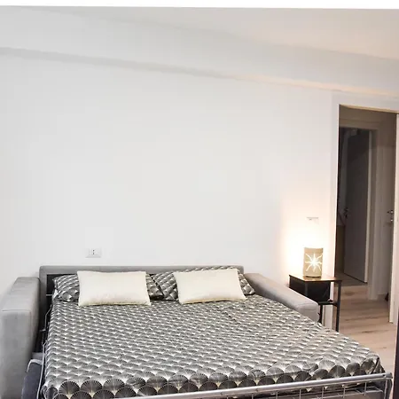 Apartmán Moderno - 15 Minuti Dal Centro E Parcheggio Pubblico Gratuito Como